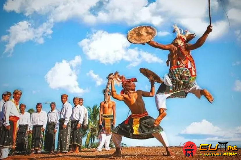 Jelajah Budaya: Tari Caci, Warisan Leluhur yang Memukau!